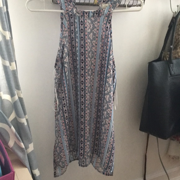 shirt - Picture 3 of 3